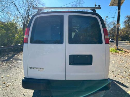 2013 Chevrolet Express 2500 Work Van