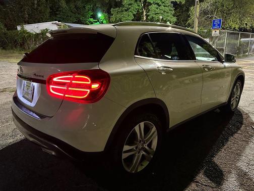 2016 Mercedes-Benz GLA-Class 4MATIC