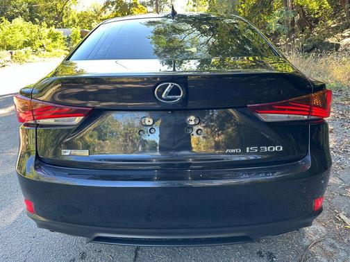 2017 Lexus IS 300 Base