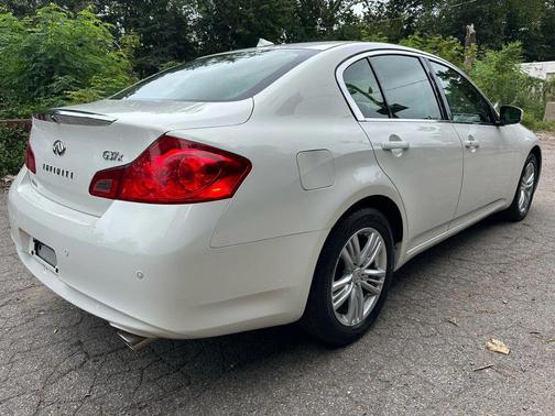 2013 INFINITI G37x Base