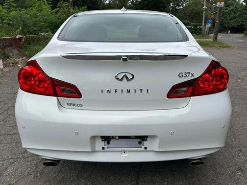 2013 INFINITI G37x Base
