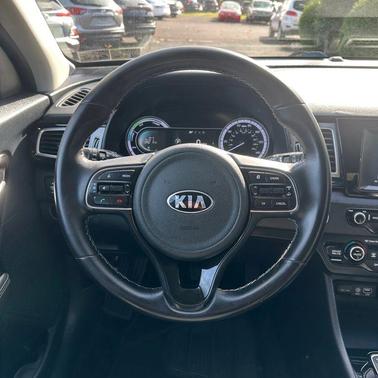 2017 Kia Niro EX