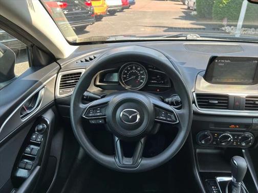 2018 Mazda Mazda3 Sport