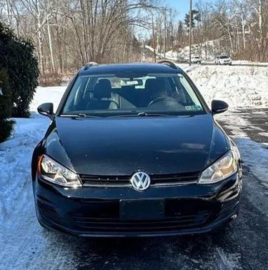 2015 Volkswagen Golf SportWagen TSI S 4-Door
