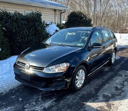 2015 Volkswagen Golf SportWagen TSI S 4-Door