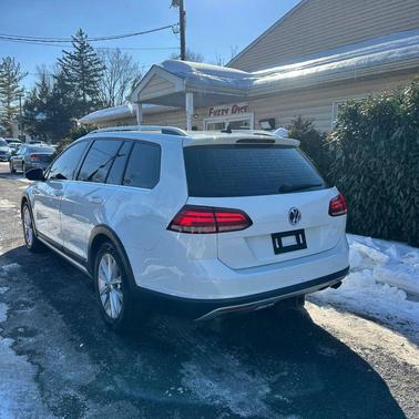 2018 Volkswagen Golf Alltrack TSI SE