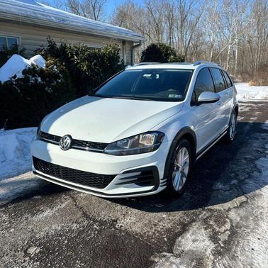 2018 Volkswagen Golf Alltrack TSI SE