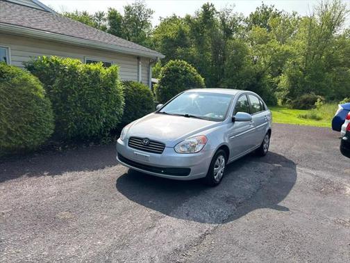 2009 Hyundai Accent SE