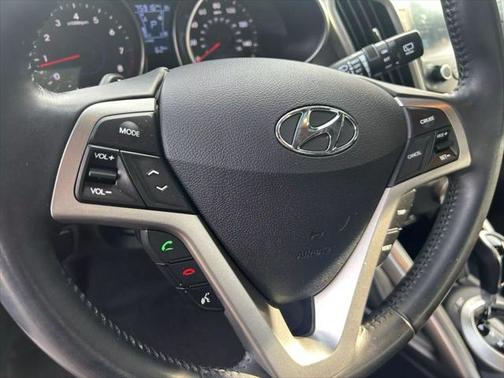 2017 Hyundai Veloster Base