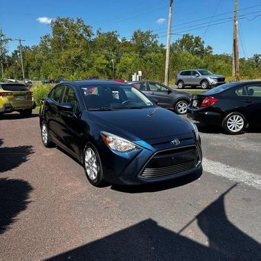 2017 Toyota Yaris iA Base