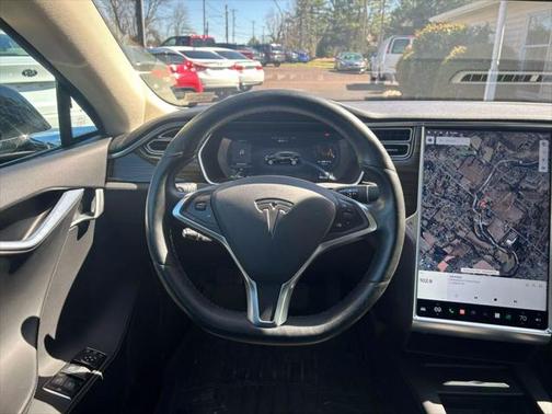 2015 Tesla Model S 85D