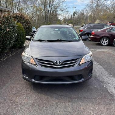 Magnetic Gray Metallic 2013 Toyota Corolla LE