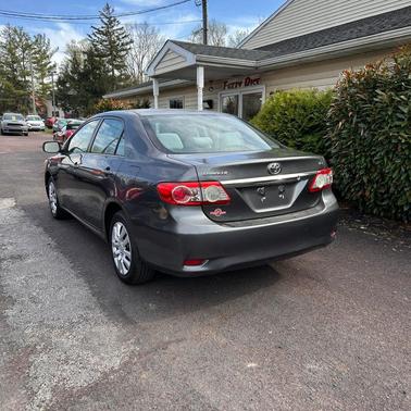 Magnetic Gray Metallic 2013 Toyota Corolla LE