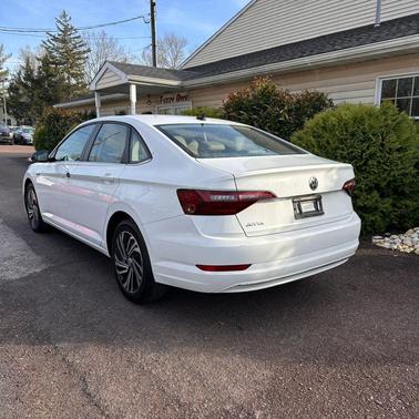 Pure White 2020 Volkswagen Jetta 1.4T SEL