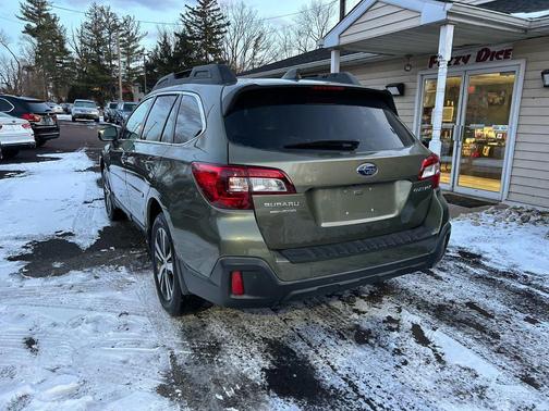2018 Subaru Outback 2.5i Limited