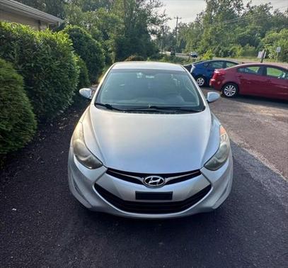 2013 Hyundai ELANTRA GS