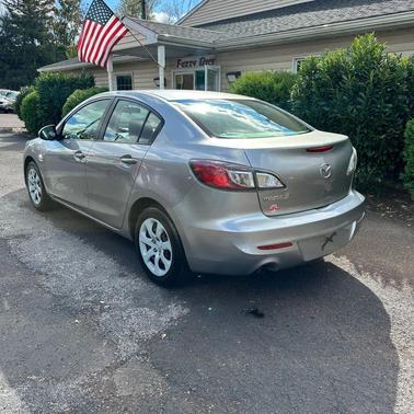 2013 Mazda Mazda3 i SV