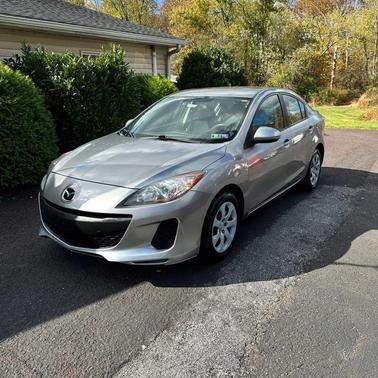 2013 Mazda Mazda3 i SV