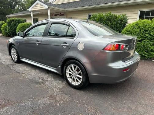 2016 Mitsubishi Lancer SE