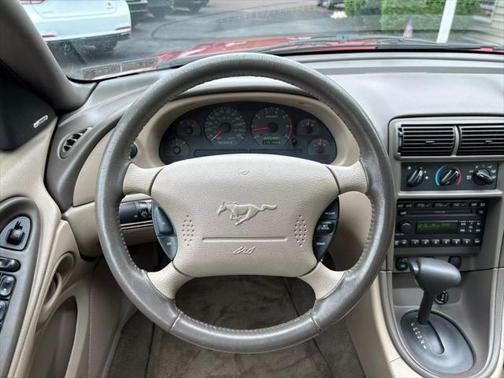 2001 Ford Mustang Base