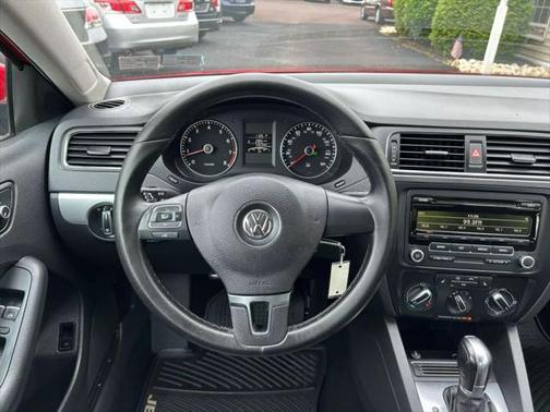 2014 Volkswagen Jetta Auto SE w/Connectivity