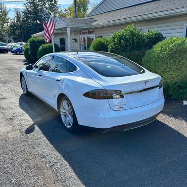 2015 Tesla Model S 70