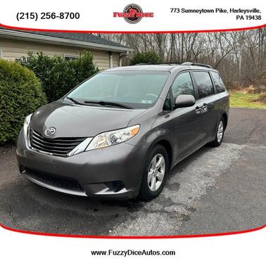 2014 Toyota Sienna LE