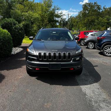 2015 Jeep Cherokee Sport
