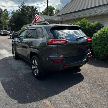 2015 Jeep Cherokee Sport