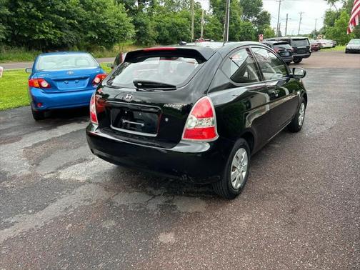 2011 Hyundai Accent GS