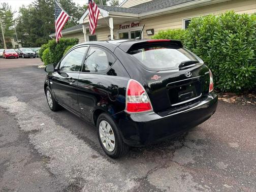 2011 Hyundai Accent GS