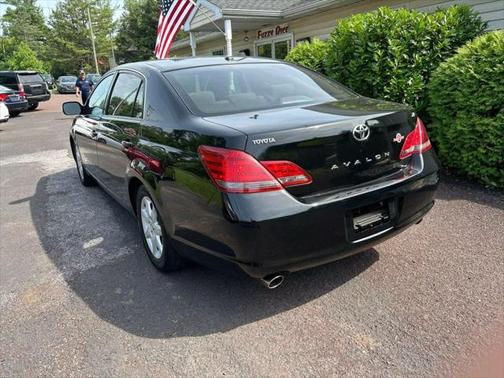 2009 Toyota Avalon XL