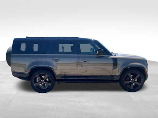 Gondwana Stone Metallic 2026 Land Rover Defender P400 X-Dynamic SE