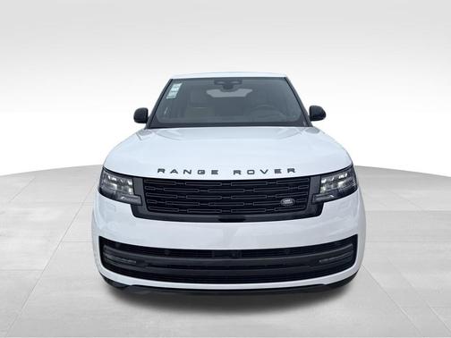 2026 Land Rover Range Rover P400 SE