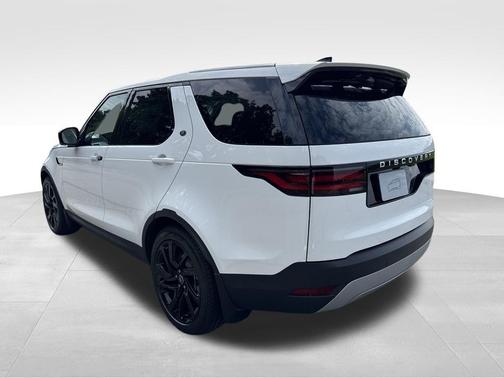 2025 Land Rover Discovery P300 S