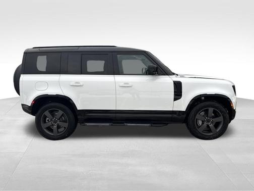 2026 Land Rover Defender P400 X-Dynamic SE