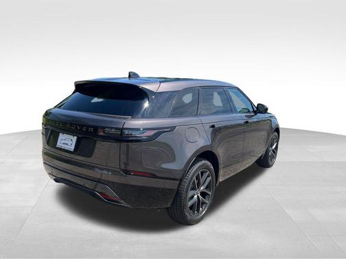 Charente Grey Prem Met 2026 Land Rover Range Rover Velar P250 SE R-Dynamic