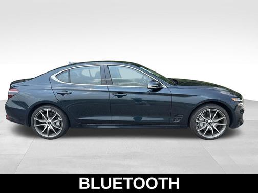 2025 Genesis G70 2.5T AWD