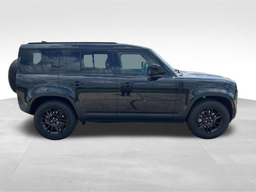 Santorini Black Metallic 2026 Land Rover Defender P300 S