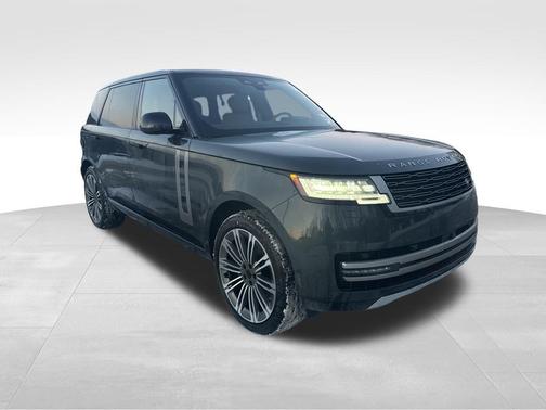 2026 Land Rover Range Rover P400 SE 7 Seat