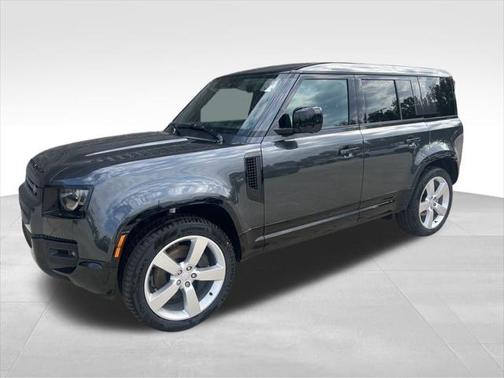 2025 Land Rover Defender X-Dynamic SE