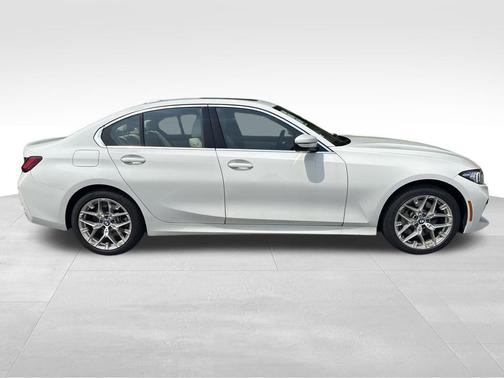 2025 BMW 330 i xDrive