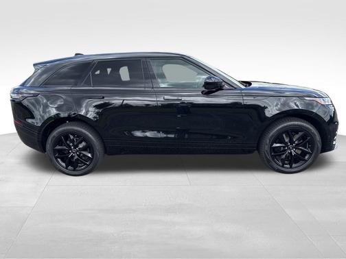 2026 Land Rover Range Rover Velar P250 SE R-Dynamic