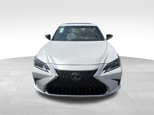 2022 Lexus ES 350 Base