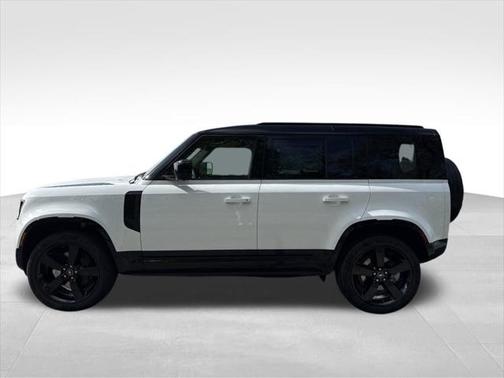 2025 Land Rover Defender 110 P400 X-Dynamic SE