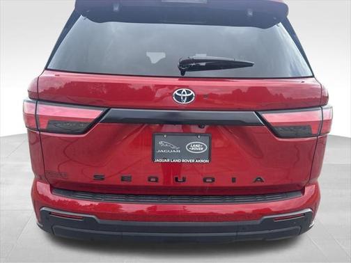 2024 Toyota Sequoia SR5