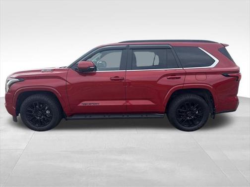 2024 Toyota Sequoia SR5