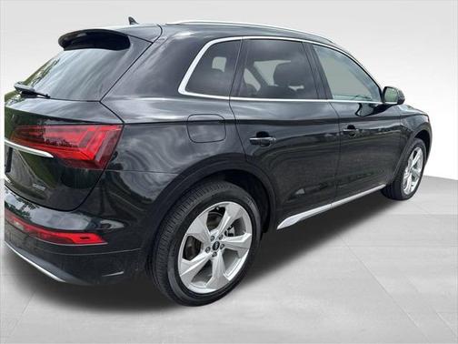 2021 Audi Q5 45 Premium Plus