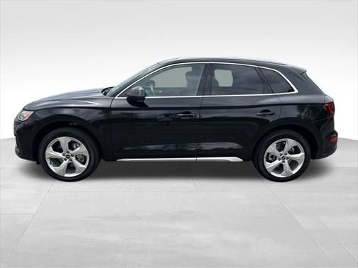 2021 Audi Q5 45 Premium Plus