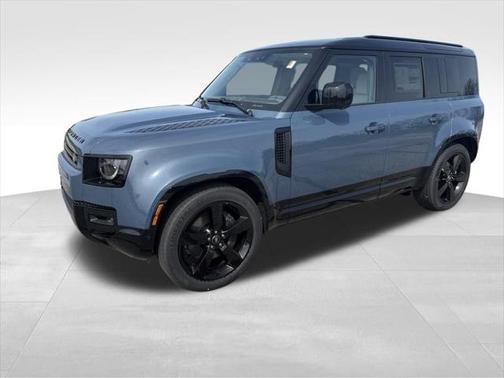 2025 Land Rover Defender 110 P400 X-Dynamic SE